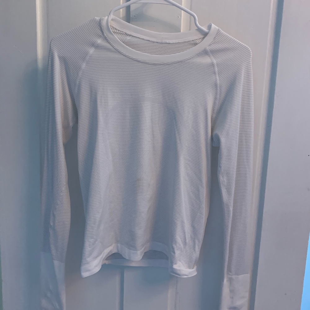 Swiftly Tech Long Sleeve Shirt RACE LENGTH